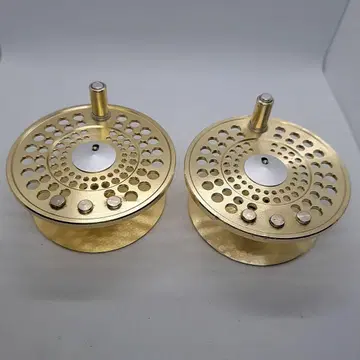 낚시용품 낚시릴 2개 세트