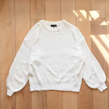 CLEL 벌룬 소매 크루넥 니트