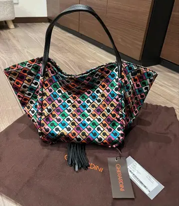게라르디니 토트백 태슬 올 패턴 멀티 컬러