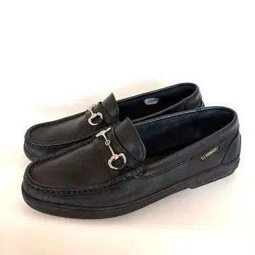 G.T.HAWKINS 블랙 가죽 로퍼 금장 장식 포함