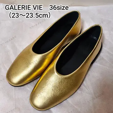 미사용 36 사이즈 GALERIE VIE 커버 슬립온 투모로우랜드