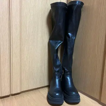 블랙 니하이 부츠 사이드 지퍼 부착 SLY