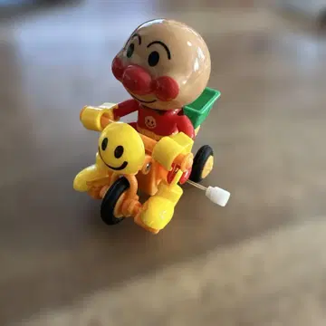 호빵맨 삼륜차 태엽 완구 피규어 애니메이션