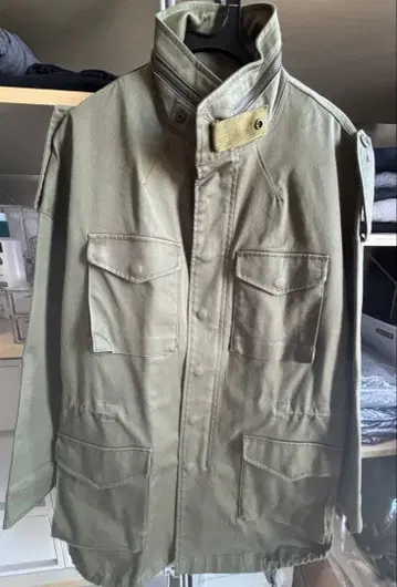 UPPER HIGHTS ARMY 카키 그린 자켓