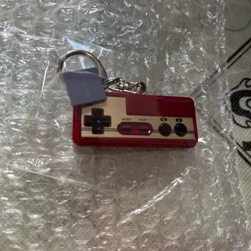 닌텐도 뮤지엄 한정판 게임 하드 키링