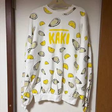 PUNYUS 굴 맨투맨