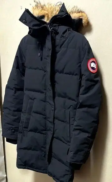 CANADA GOOSE 블랙 다운 자켓