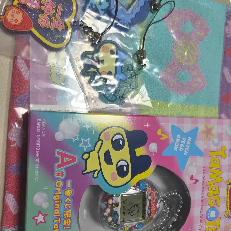 다마고치 쿠지 a상 f상 하위상 챰 손수건 세트 on Bunjang Global Site.