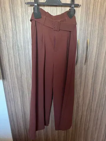 JUSGLITTY 저스길리티 와이드 팬츠