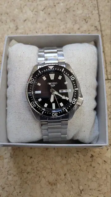 Seiko 자동 와인딩 다이버 워치 블랙