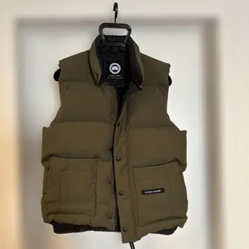 CANADA GOOSE 다운 베스트 S 올리브