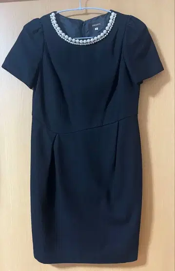 JUSGLITTY 펄 원피스