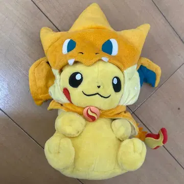 메가 리자몽 Y 판초를 입은 피카츄 봉제 인형 포켓몬 센터