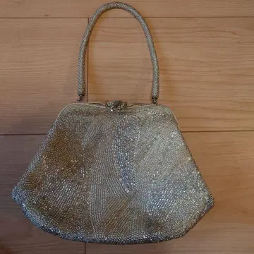 도쿄 수제 자수 비즈 핸드백