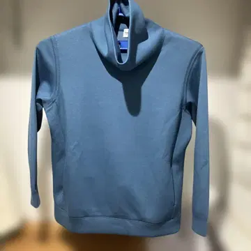 타케오 키쿠치 파랑 하이넥 후드티