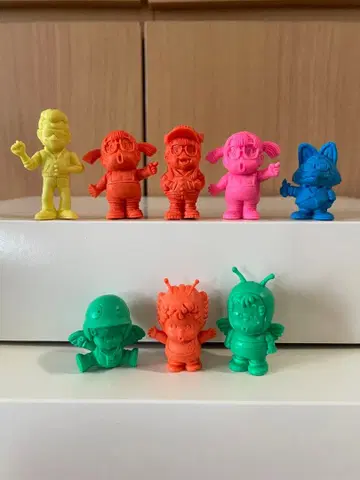 Dr. 슬럼프 아라레짱 지우개 레어 당시물 8체 [ 익명 배송 ]