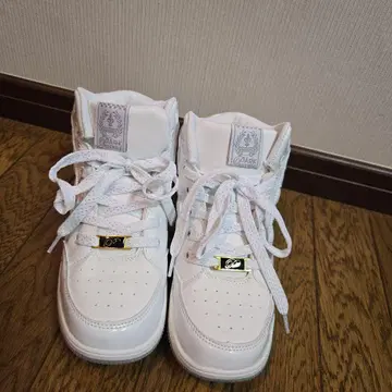 하이컷 스니커즈 화이트 Park Avenue 23.5 새상품급