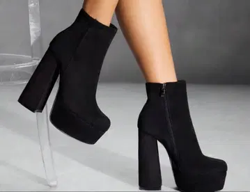 블랙 스웨이드 부츠 15cm 힐