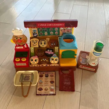 호빵맨 잼 아저씨의 갓 구운 빵 공장