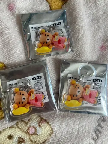 리락쿠마 스토어 점장 쿠맛타이 메지루시 마스코트 3개
