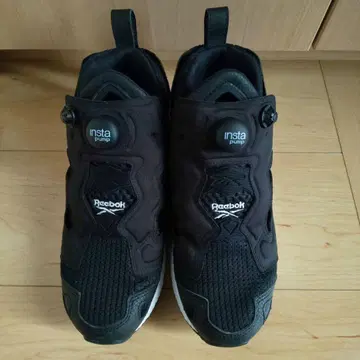 Reebok 펌프 퓨리 블랙 24