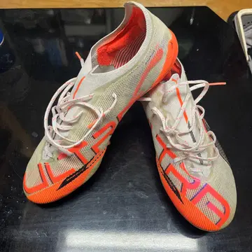 Puma Ultra 축구화 화이트/오렌지