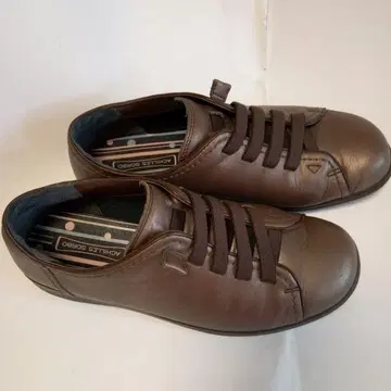 아킬레스 솔보 브론즈 가죽 스니커즈