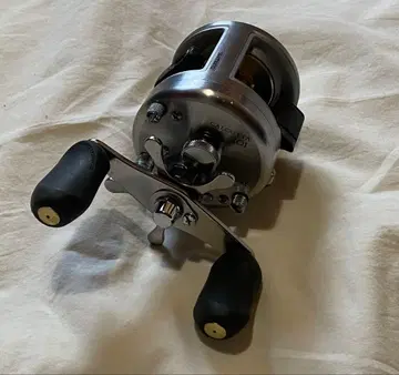 SHIMANO CALCUTTA 101 베이트릴