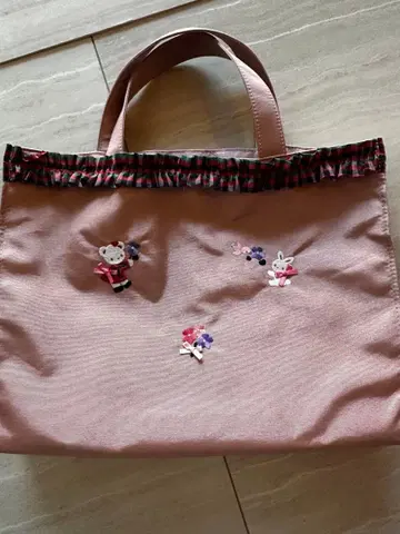 파밀리아 다카라즈카점 한정 토트백