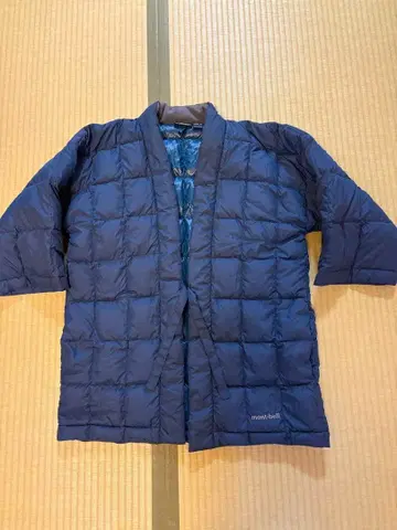 몽벨 다운 한텐 얇은 네이비, S