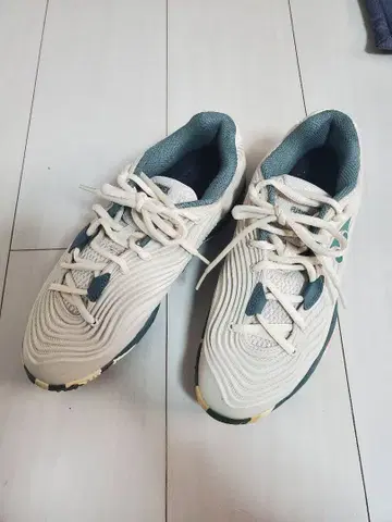 YONEX 테니스화 24cm