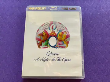 Blu-ray AUDIO QUEEN A NIGHT AT THE OPERA