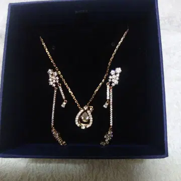 Swarovski 목걸이 귀걸이 세트