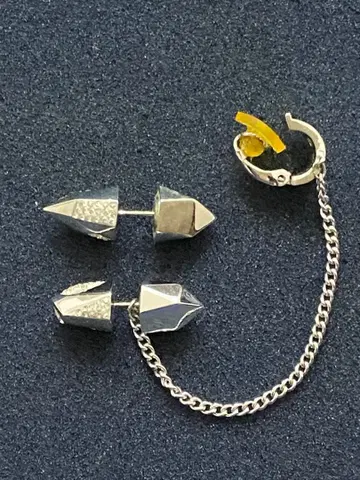 스와로브스키 이어커프 포함 귀걸이