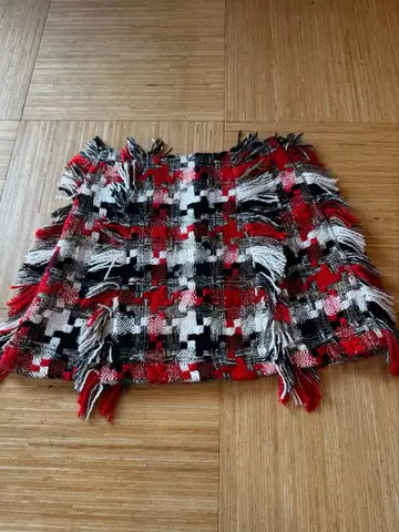 chesty 트위드 빨간색 검정 흰색 체크 미니 스커트