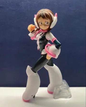 제일복권 나의 히어로 아카데미아 우라라카 오챠코 피규어