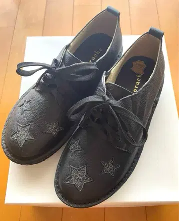 돌체 신발 소가죽 별 스타 블랙