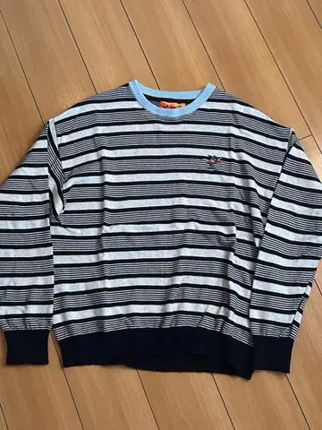 Left Alone 스트라이프 긴팔 티셔츠