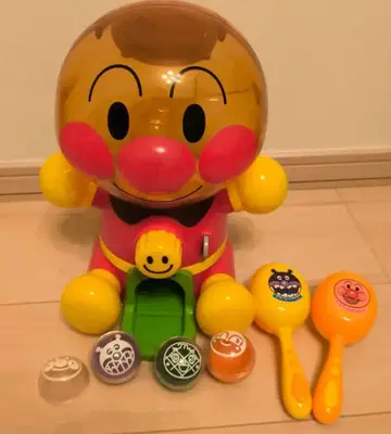 호빵맨 와쿠와쿠 가챠 굴러라 & 마라카스 세트