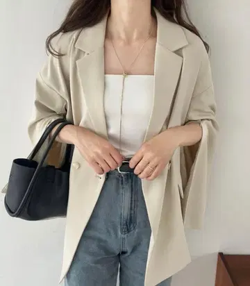 LAUIR 루즈 슬릿 슬리브 테일러드 자켓