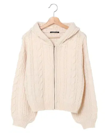 INGNI 잉그 양산형 케이블 니트 지퍼 후드티 가디건 화이트
