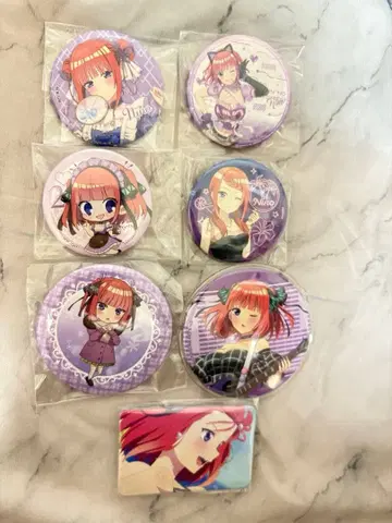 5등분의 신부 나카노 니노 캔뱃지 세트