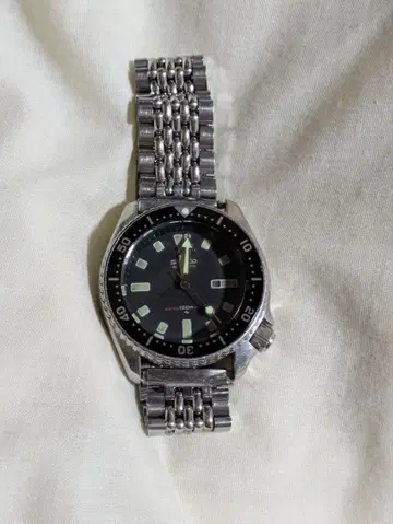 세이코 다이버 워치 하자품