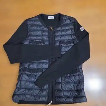 MONCLER 블랙 다운 가디건