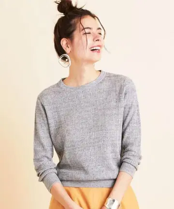 새상품 유나이티드 애로우즈 노르망디 린넨 아이렛 썸머 니트 7부 소매