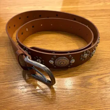 스터드 가죽 벨트