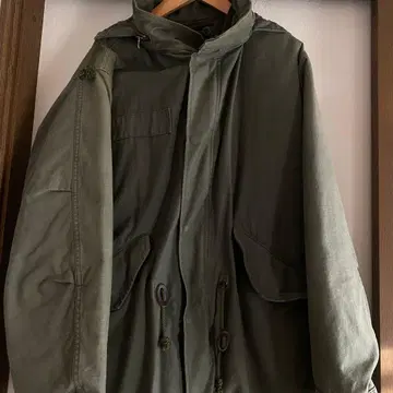 마진 Magine 모즈 코트 후드 수납 프리