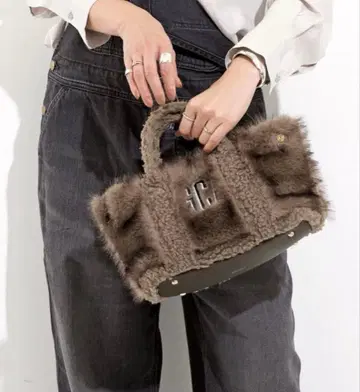 굿 그리프 GCA EMB FAUX FUR PINT TOTE