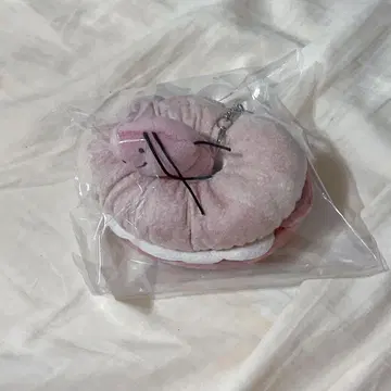 새우 그라탕 파이 봉제 인형 키링과 열쇠 받침 세트