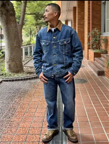 스탠다드 캘리포니아 Lee Riders